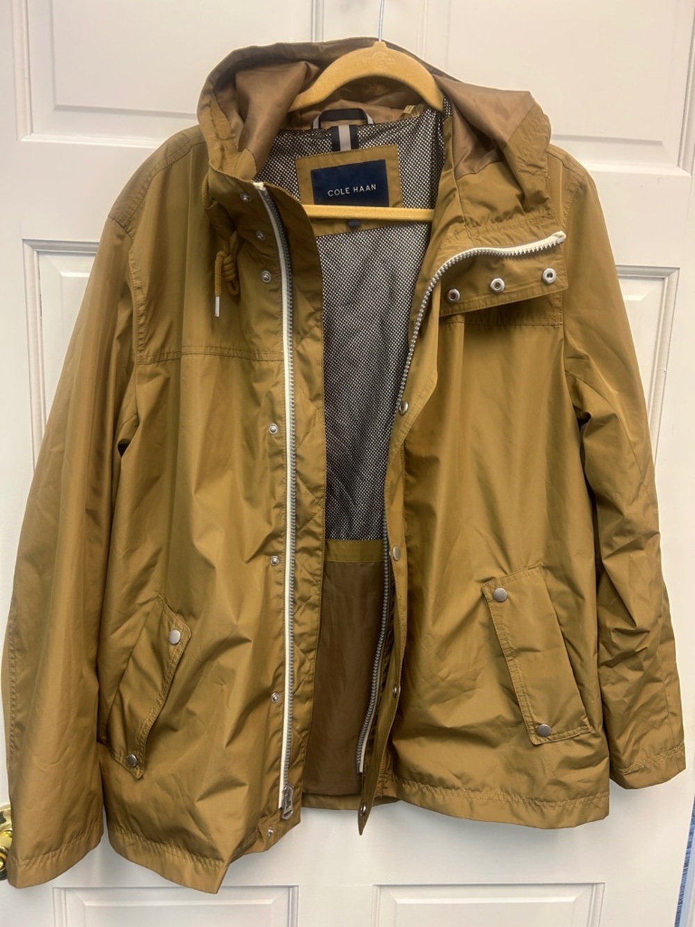 Cole Haan Signature Men’s Khaki Hooded Rain Jacket Size L Lightweight EUC - Picture 5 of 12